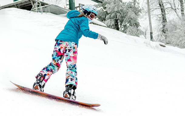 girl snowboarding